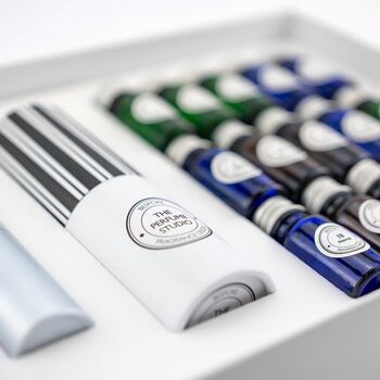 Design Your Own Fragrance: The Perfumers Edit, 3 of 4