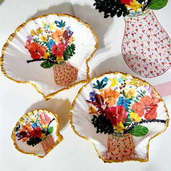 Floral Artist Shell Trinket Dish Bowl: Flowers In Bloom, 2 of 3