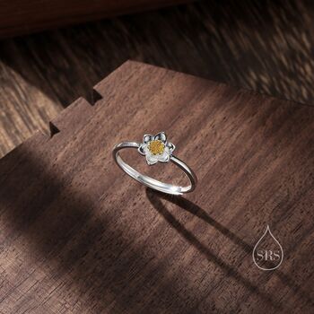 Sterling Silver Daffodil Flower Ring, 3 of 12