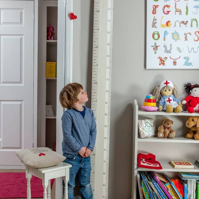 Real Ruler Height Chart In Pointing, 1 of 4