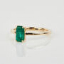 0.88ct Green Emerald Gold Ring, thumbnail 2 of 8