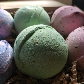 Jumbo Aroma Bath Bombs Gift Box, 4 of 7