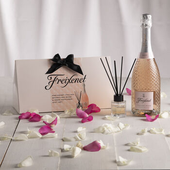 Freixenet Italian Sparkling Rose And Diffuser Gift, 4 of 4