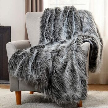 125 X 150cm Luxury Plush Faux Fur Fluffy Throw Blanket, 4 of 10