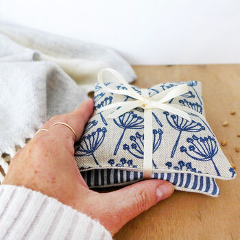 Cow Parsley Wheat Hand Warmers, 5 of 8