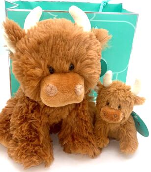 Scottish Highland Brown Cow Mummy And Baby Set, 7 of 9