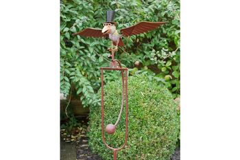 Toucan Top Hat Garden Wind Spinner One.37m Rusty Metal, 3 of 4