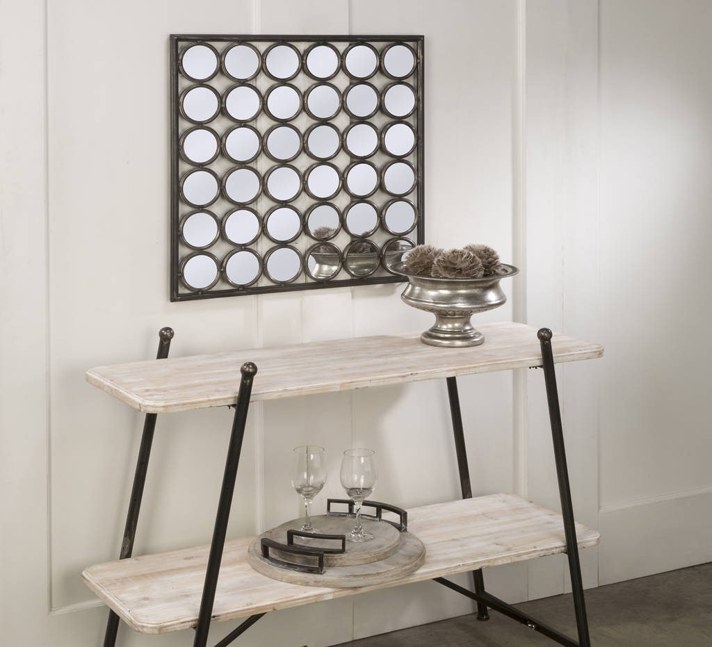 square wall decor by tommy's home