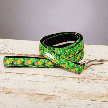 The Alderley Green Botanical Dog Lead, 3 of 5