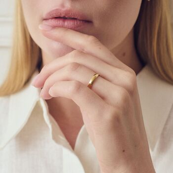 Classic 9ct Yellow Gold D Shape Wedding Band Ring 3mm, 2 of 4