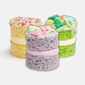 Showstopping Miniature Cakes Kids Party Box, 2 of 7