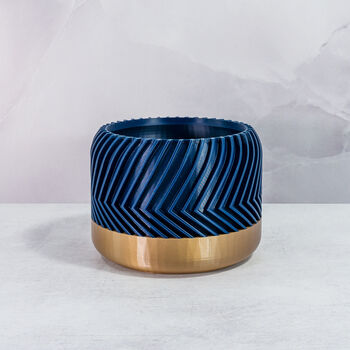 Midnight Tread Planter, 3 of 4