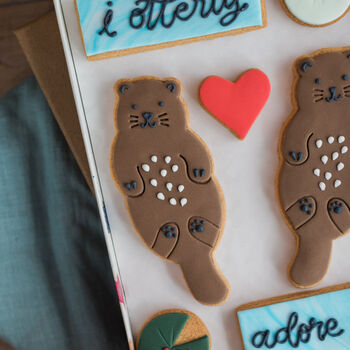 Otterly Adore You Biscuit Gift Set, 2 of 3