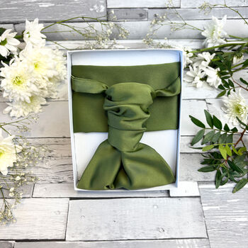 Ivy Wedding Set, 2 of 9