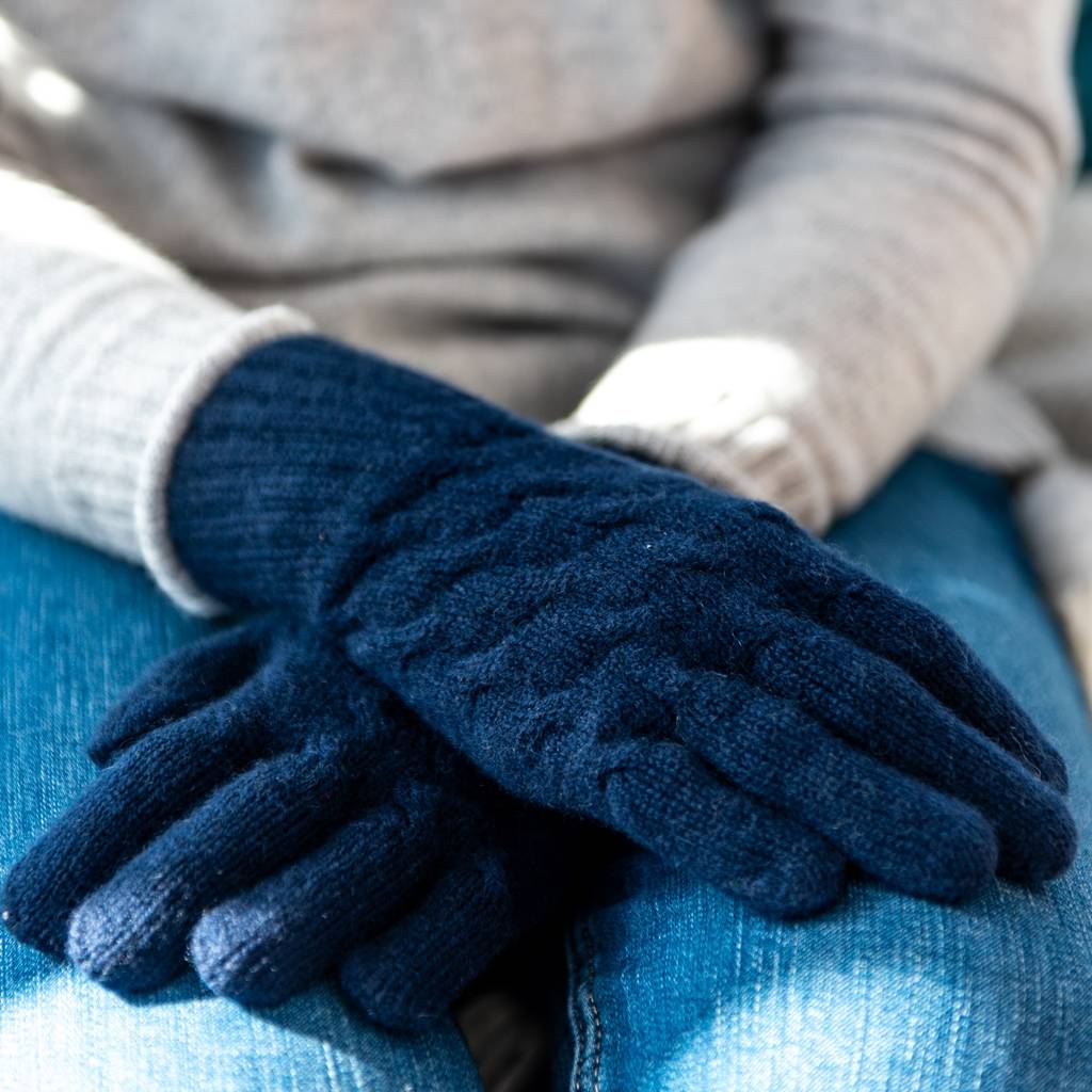 Cashmere Gloves By Tom Lane