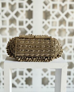 Ben Thanh Minaudière, 2 of 12