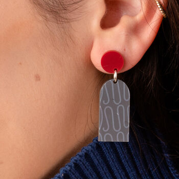 Sterling Silver Printed Wiggle Arched Earrings, 2 of 3