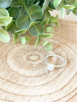 Sterling Silver Freshwater Pearl Ring, 3 of 3