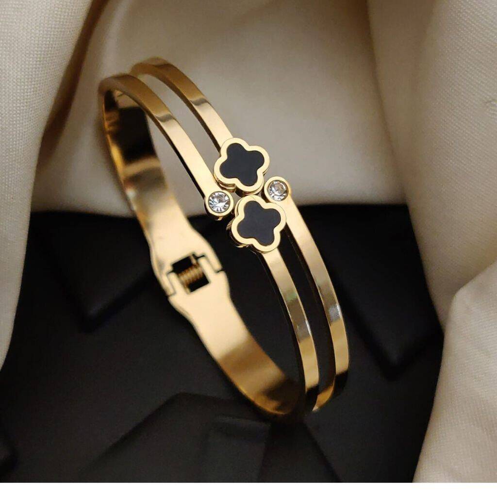 Timeless Sparkle: Premium 12-Piece Zircon Bangle Set main image 1