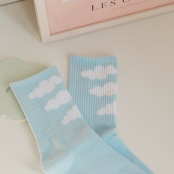 Kamal Blue Cloud Print Gender Neutral Ankle Socks, 2 of 5