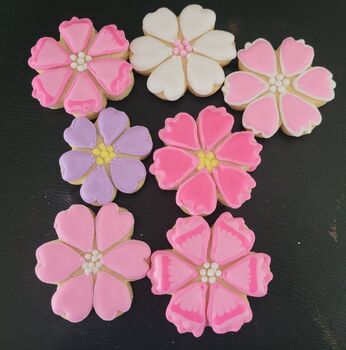 Mothers Day 'Purple Posie' Cookie Tin, 5 of 6