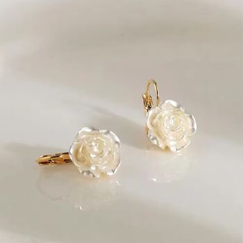 Monaco D’or Ivory Gold Centi Flower Shell Gift Earrings, 3 of 4