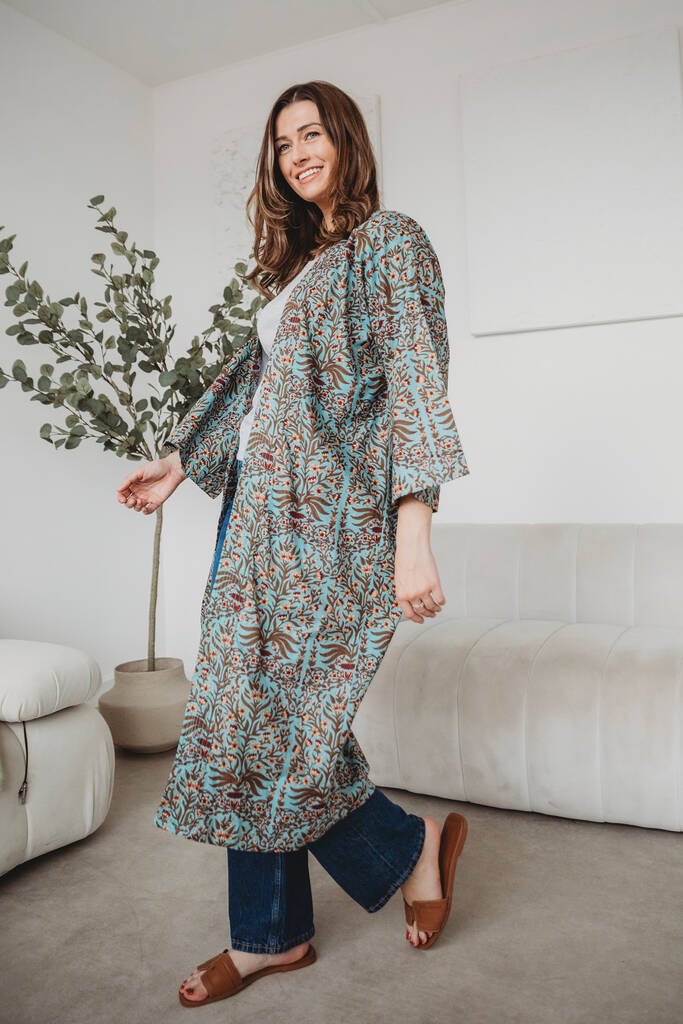 Serendipty Kimono Long Lt Blue Baroque