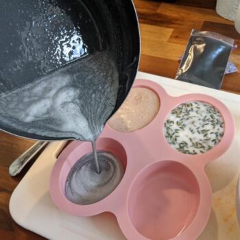 Natural Soap Making Kit Soothe Blend, 3 of 5