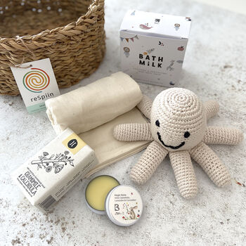 Beginnings New Baby Natural Gift Basket, 2 of 11