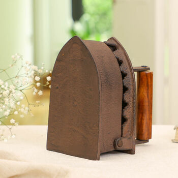 Antique Style Cast Iron Trinket Box, 4 of 4