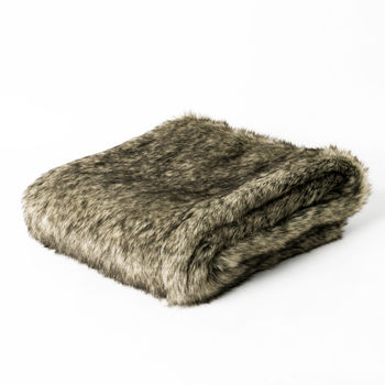 Charley Chau Faux Fur Pet Blanket In Wolf Grey, 5 of 5