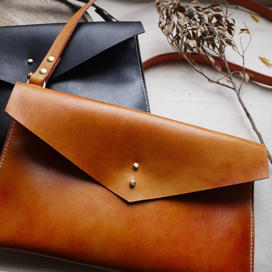 envelope cross body bag