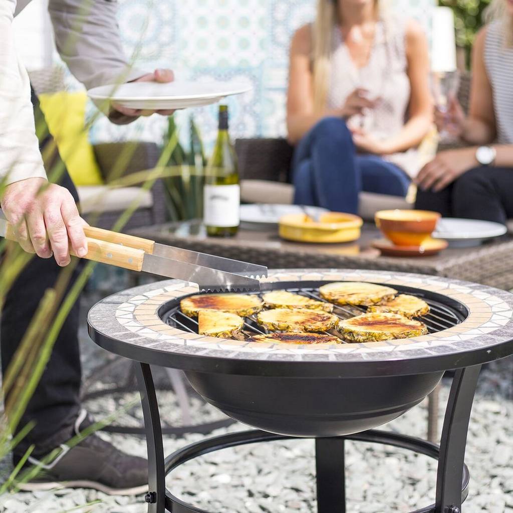 Mosaic Tiled Firepit With Grill