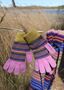 Quartz Pink Patterned Lambswool Gloves, thumbnail 1 of 3