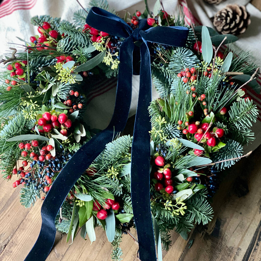 Christmas Berry And Foliage Wreath, 1 of 12