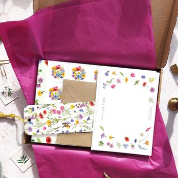 Wildflower Notes Stationery Gift Set, 3 of 6