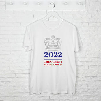 Queen's 2022 Platinum Jubilee Adult T Shirt With Crown, 2 of 3