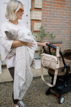 Quilted Changing Stroller Bag Beige/Scallop, 4 of 9