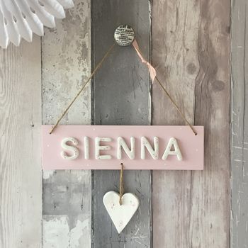 Personalised Name Sign Door Plaque With Floral Heart, 3 of 5