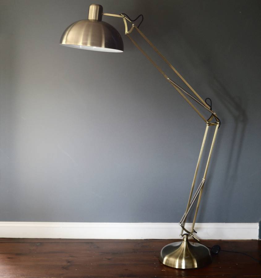 Gold floor standing deals lamp