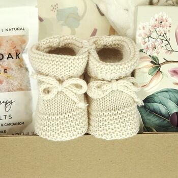 New Parent And New Baby Raff Gift Set, 4 of 7