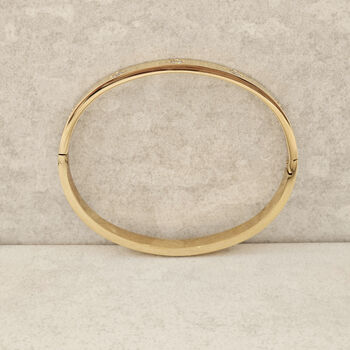 Solitaire Diamond Clover Bangle Gold, 5 of 9