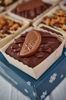 Artisan Twelve Chocolate Cakes Of Christmas, 3 of 4