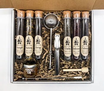 The Gentlemen's Deluxe Loose Tea Gift, 9 of 10