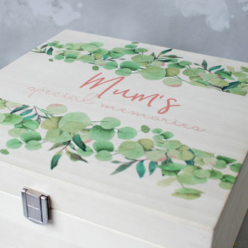 Personalised Mum's Special Memories Keepsake Box, 3 of 11