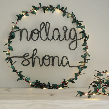 Nollaig Shona Wreath Light, 5 of 5