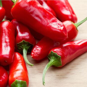 Chilli Pepper 'Apache' 12x Plug Plant Pack, 3 of 5
