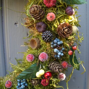 Luxury Winter Berry Wreath, 3 of 4