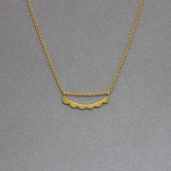 Scalloped Bar Necklace Mini, 3 of 7