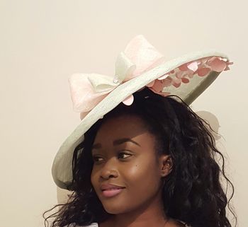 Oversized Brim Style Headpiece With Pink Petals, 4 of 5